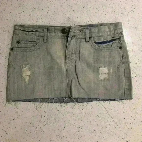 Cotton On Denim Skirt - Picture 1 of 5